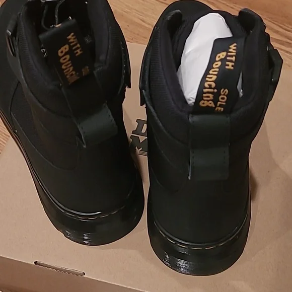 New Dr. Martens Air Wair "Combo Tech" with bounce soles size 13 - Picture 8 of 15